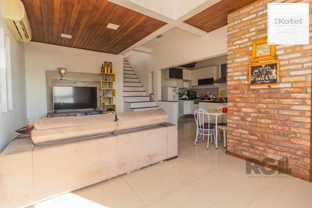 Casa com 3 dormitórios no bairro Cascata, Porto Alegre — foto 4