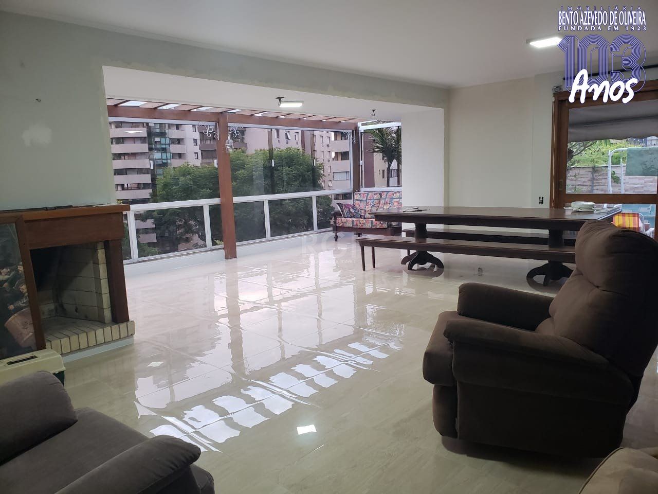 Cobertura, 3 quartos, 296 m² - Foto 1