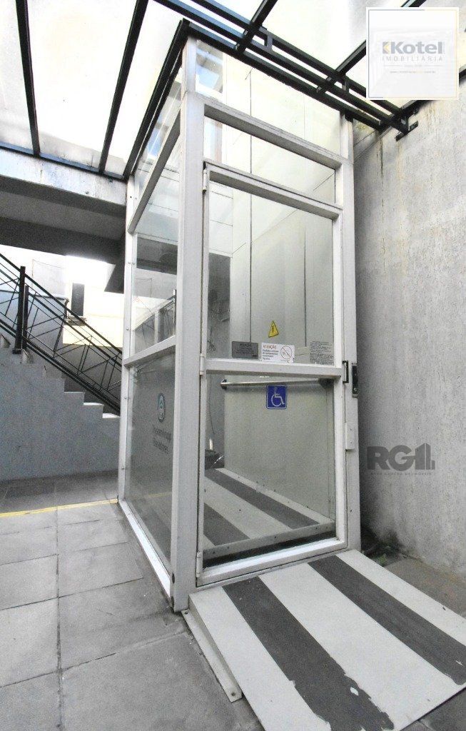 PRÉDIO - 319,00 m² - MENINO DEUS — foto 5