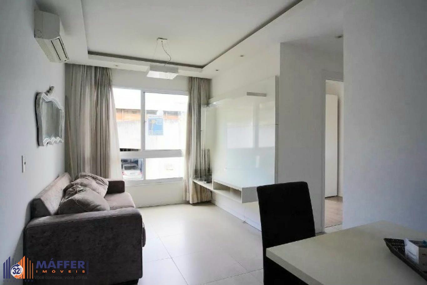 Apartamento 2 dormitórios, 1 suíte, churrasqueira, 1 vaga e elevador no Sarandi