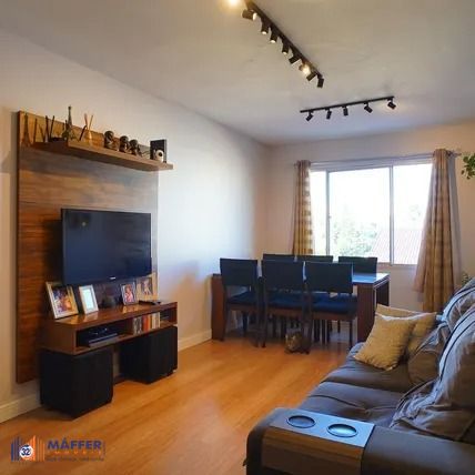 Apartamento 2 quartos, vaga, elevador e portaria 24hrs no bairro Sarandi