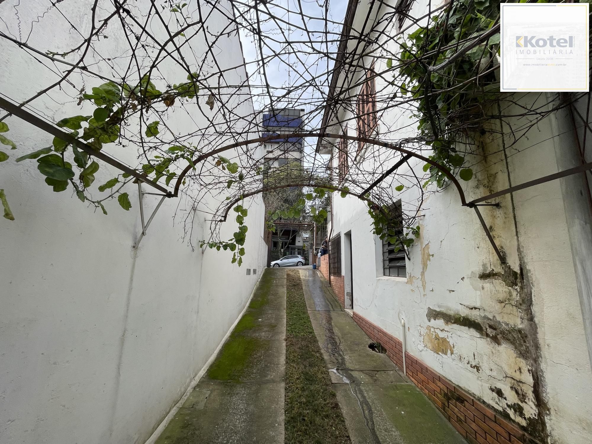 Terreno de 11x 60 no Bairro Higienópolis Entre Rua Portugal e Luzitana — foto 5