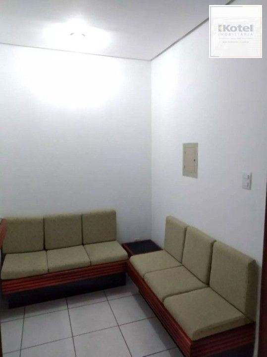 Sala com recepção, bairro Rio Branco