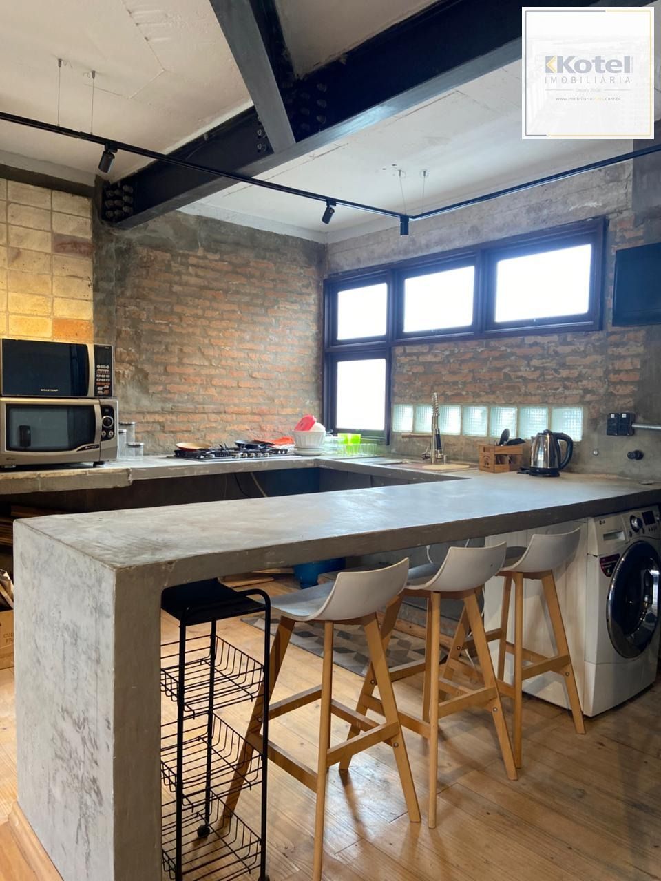 Apartamento de 1 dormitório para alugar no bairro Rio branco