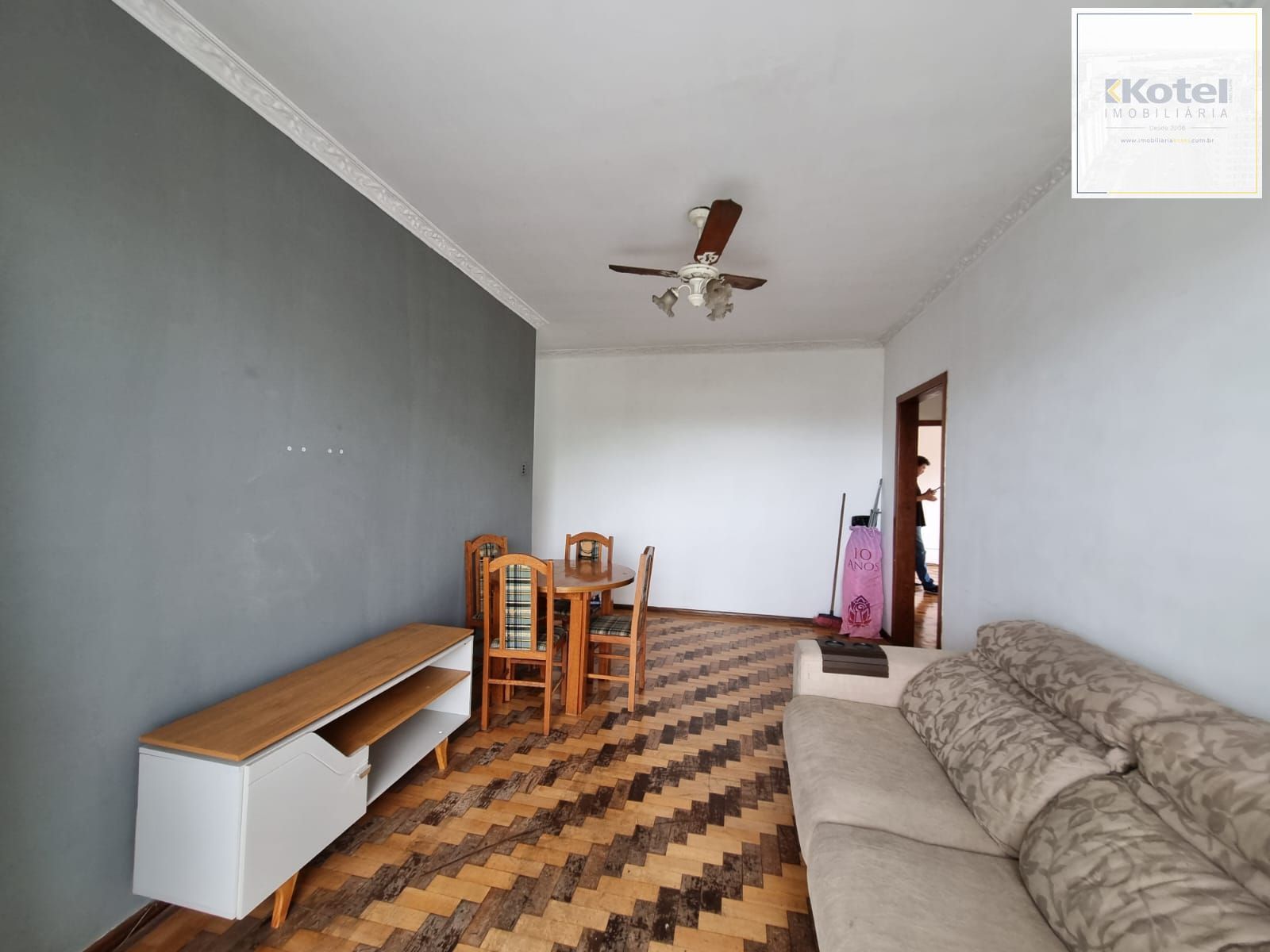 Apartamento de 3 dormitórios para venda no Bairro Azenha — foto 5