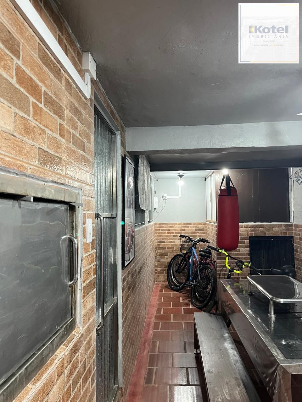 Casa a venda, 3 Quartos, sendo 1 Suíte, Bairro centro Canoas