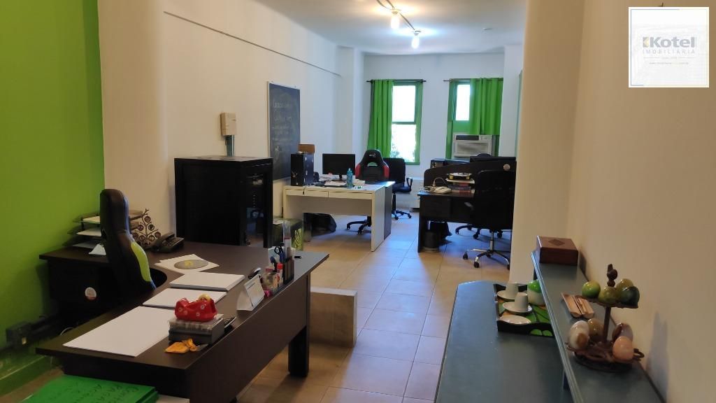 Conjunto/Sala para Venda - 130m², 0 dormitórios, Centro Histórico