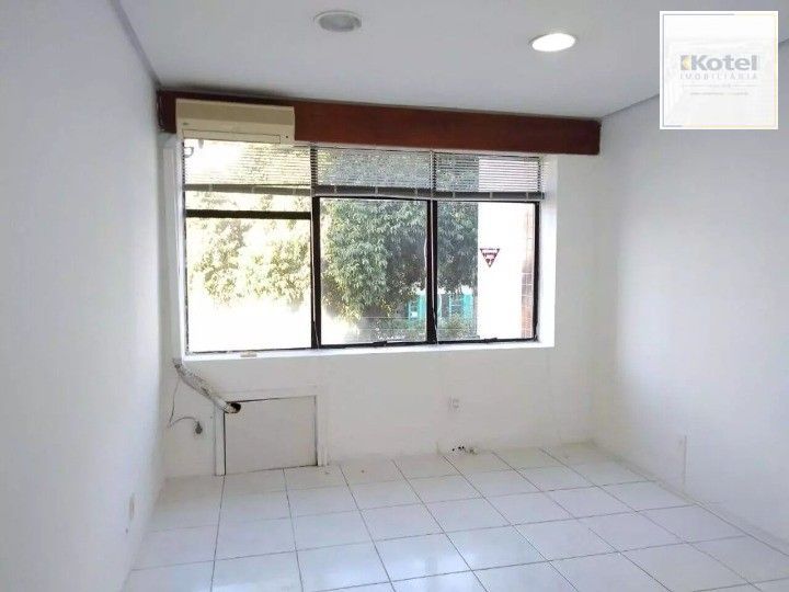 Sala com recepção, bairro Rio Branco