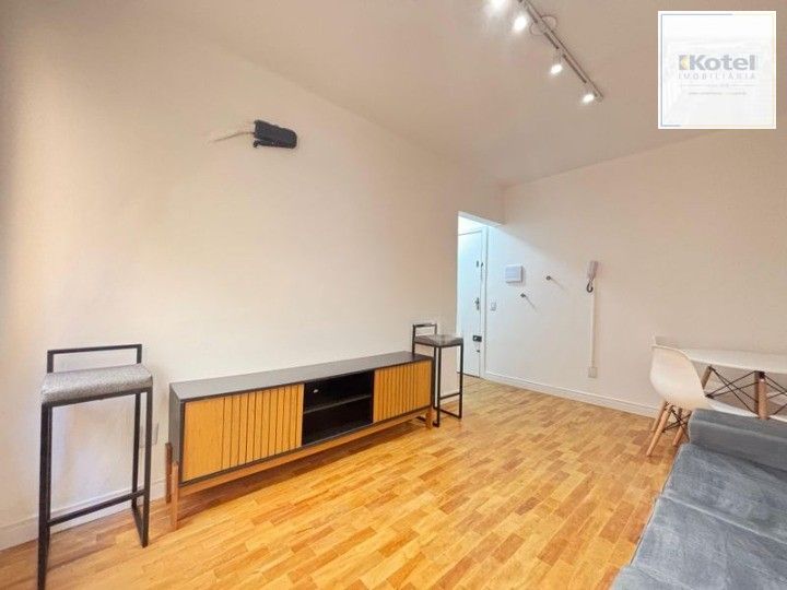 Apartamento de 1 dormitório, mobiliado, centro histórico