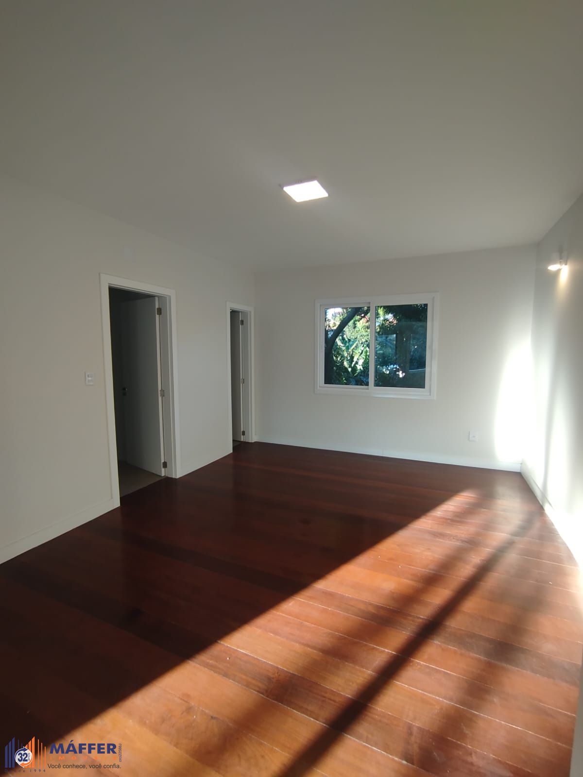Casa, 5 quartos, 300 m² - Foto 9
