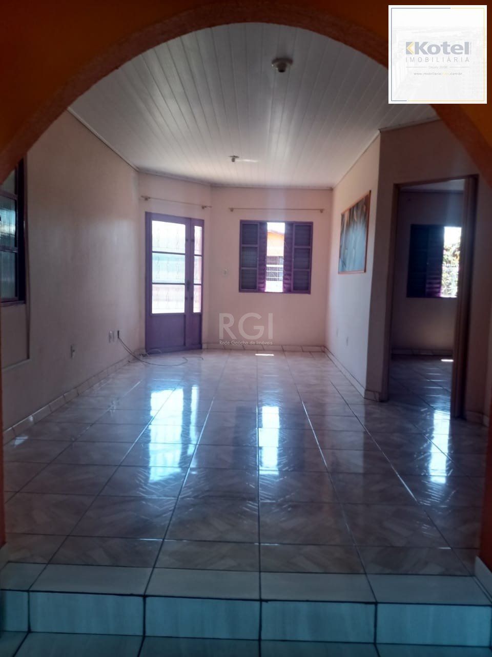 Casa 2 dormitórios, garagem, Bairro Marechal Rondon