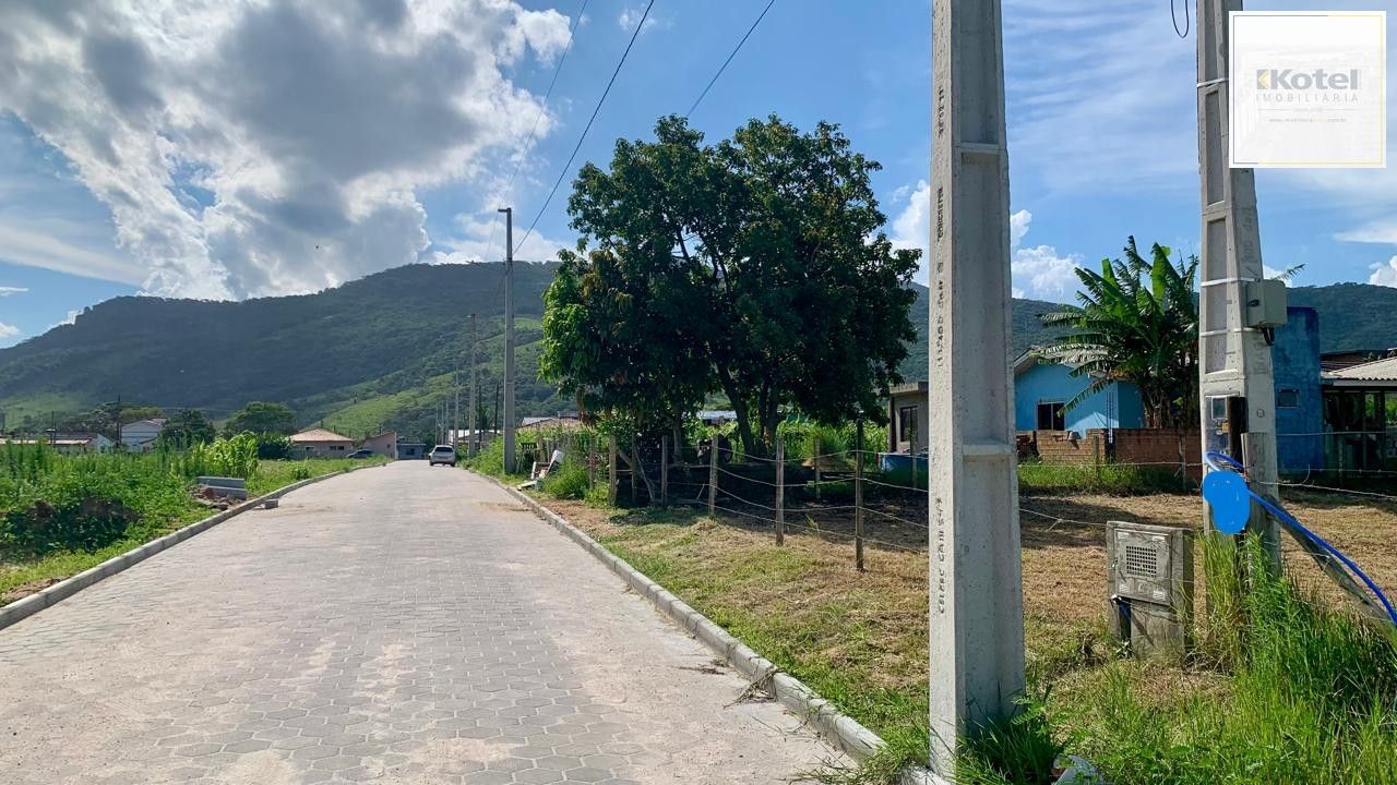 EXCELENTE TERRENO GAROPABA SC. ÓTIMO LOCAL PARA MORAR OU INVESTIR. — foto 2