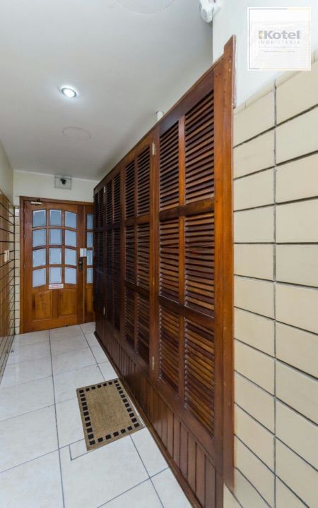 Apartamento 3 dorms à venda Rua Felipe Camarão, Rio Branco - Porto Alegre