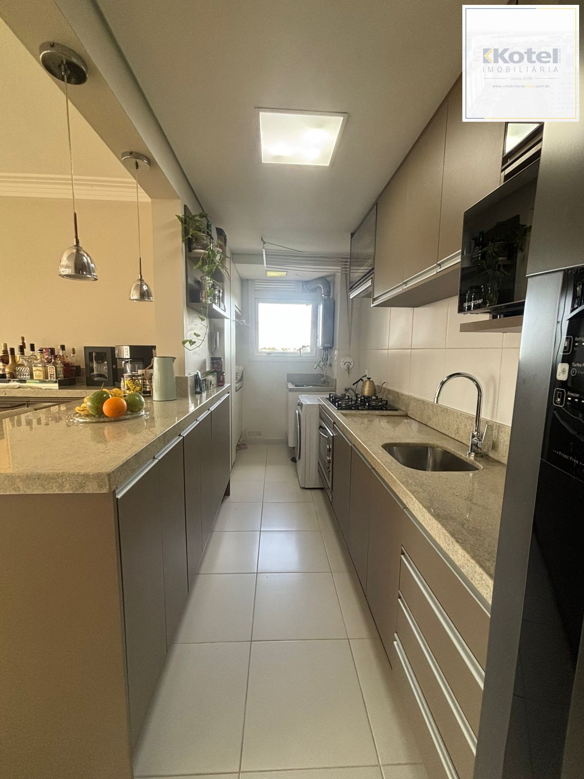 Apartamento no Vida Viva Club, no bairro Marechal Rondon, 3 dormitórios, sendo 01 suíte, living estendido