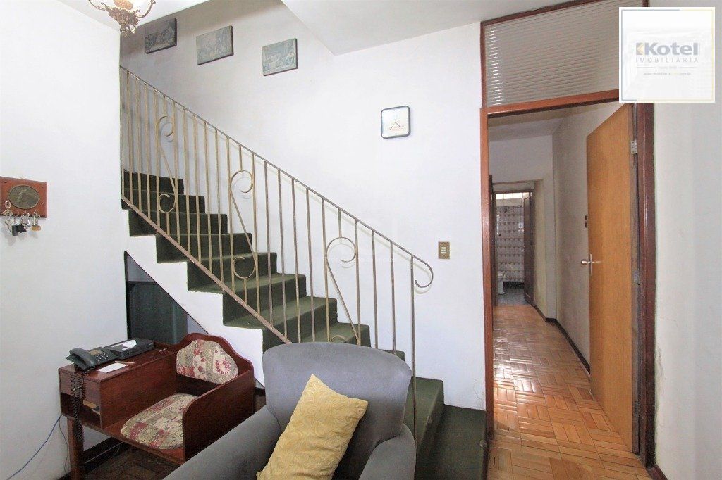 Casa para Venda - 187m², 3 dormitórios, sendo 1 suites, 2 vagas - Jardim São Pedro — foto 4