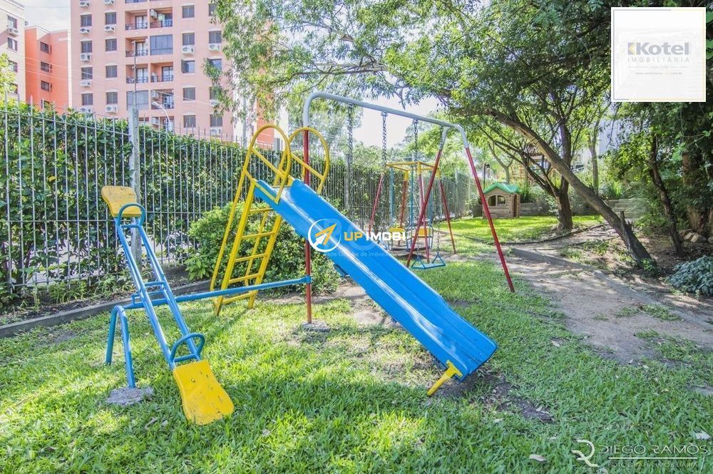 Apartamento Semimobiliado com 3 Dormitórios e Infraestrutura Completa