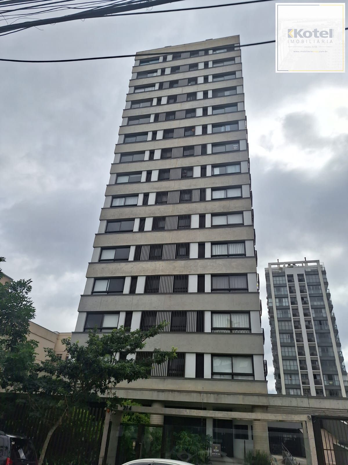 Apartamento 3 quartos à venda, 110m², Menino Deus - Porto Alegre — foto 2