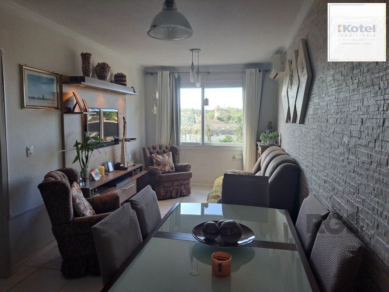 Apartamento cobertura, 2 dormitórios, vaga de garagem, Bairro Ponta Porã