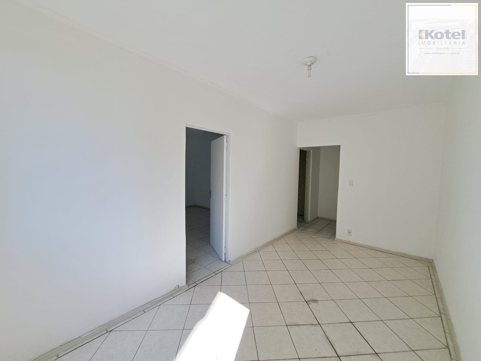 Apartamento 1d com possibilidade de transformar em 2 dormitórios no Bairro Santo Antônio