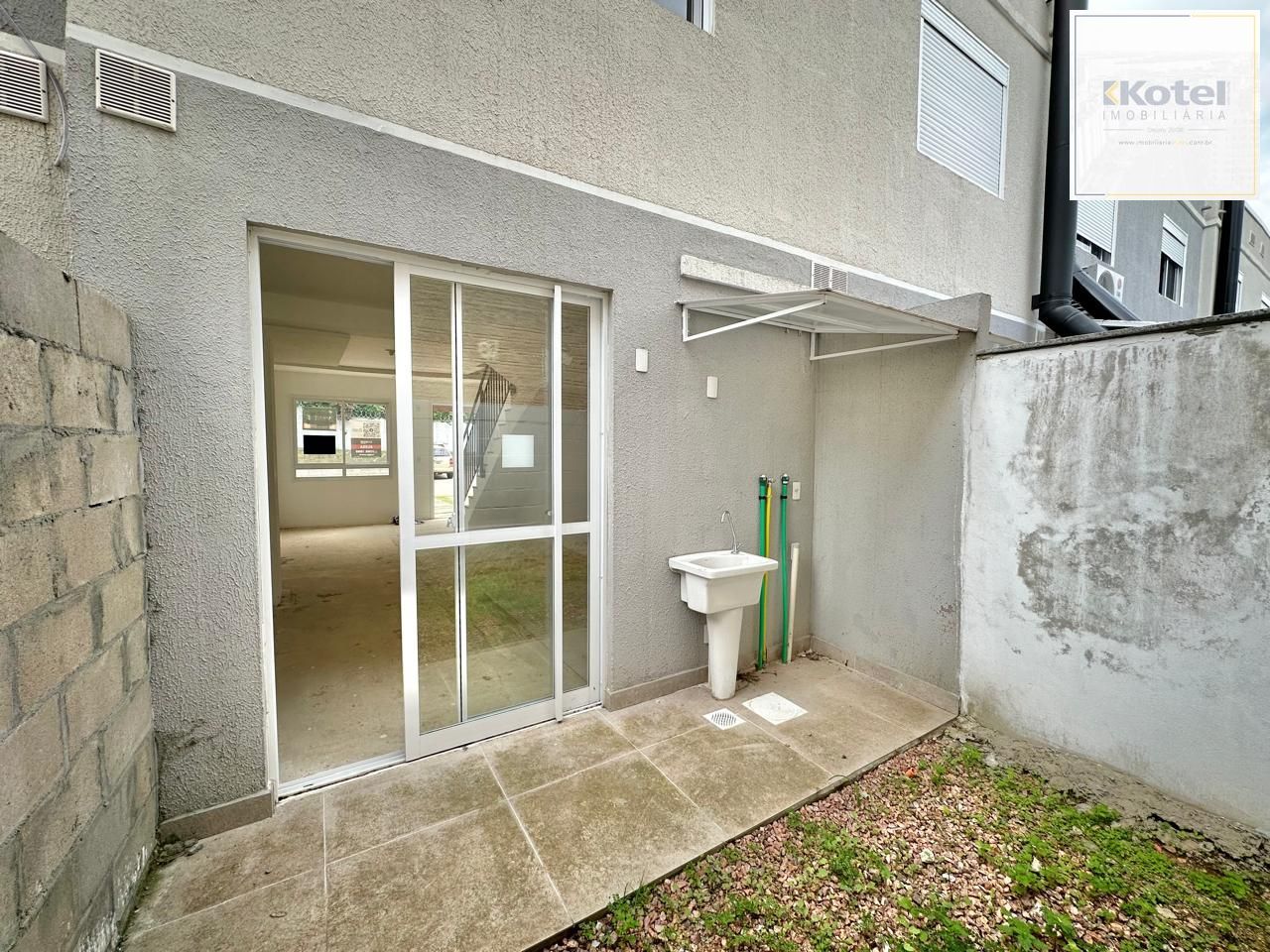 Excelente casa a venda em condomínio fechado no bairro Vila Nova. — foto 5
