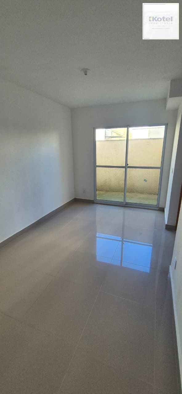 Apartamento, 2d com vaga, bairro Morro Santana