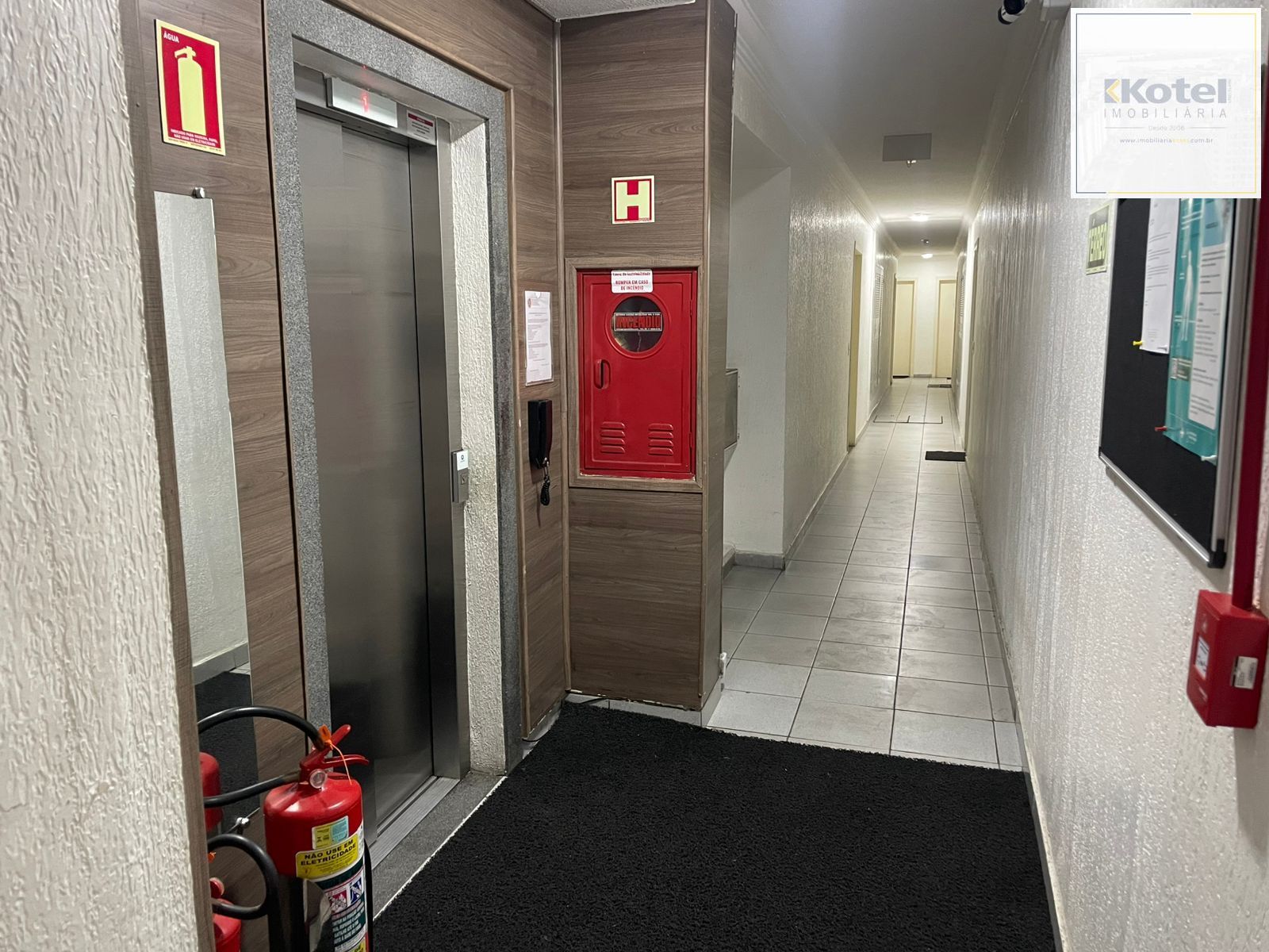 Apartamento Térreo 2 dormitórios 1 vaga condomínio com piscina Bairro Sarandi — foto 3