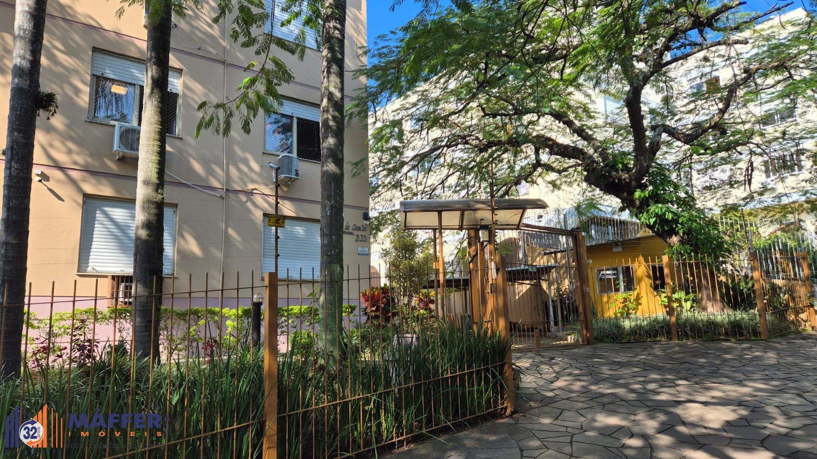 Apartamento, 2 quartos, à venda, 66 m², Santo Antônio - Porto Alegre — foto 2