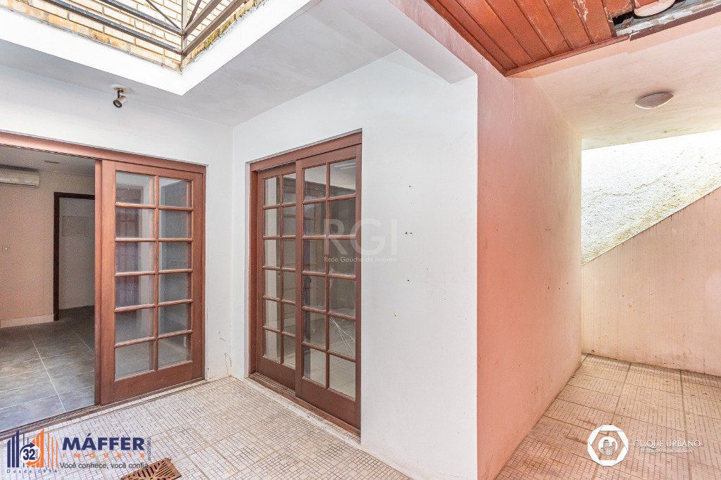 Casa, 4 quartos, 330 m² - Foto 32
