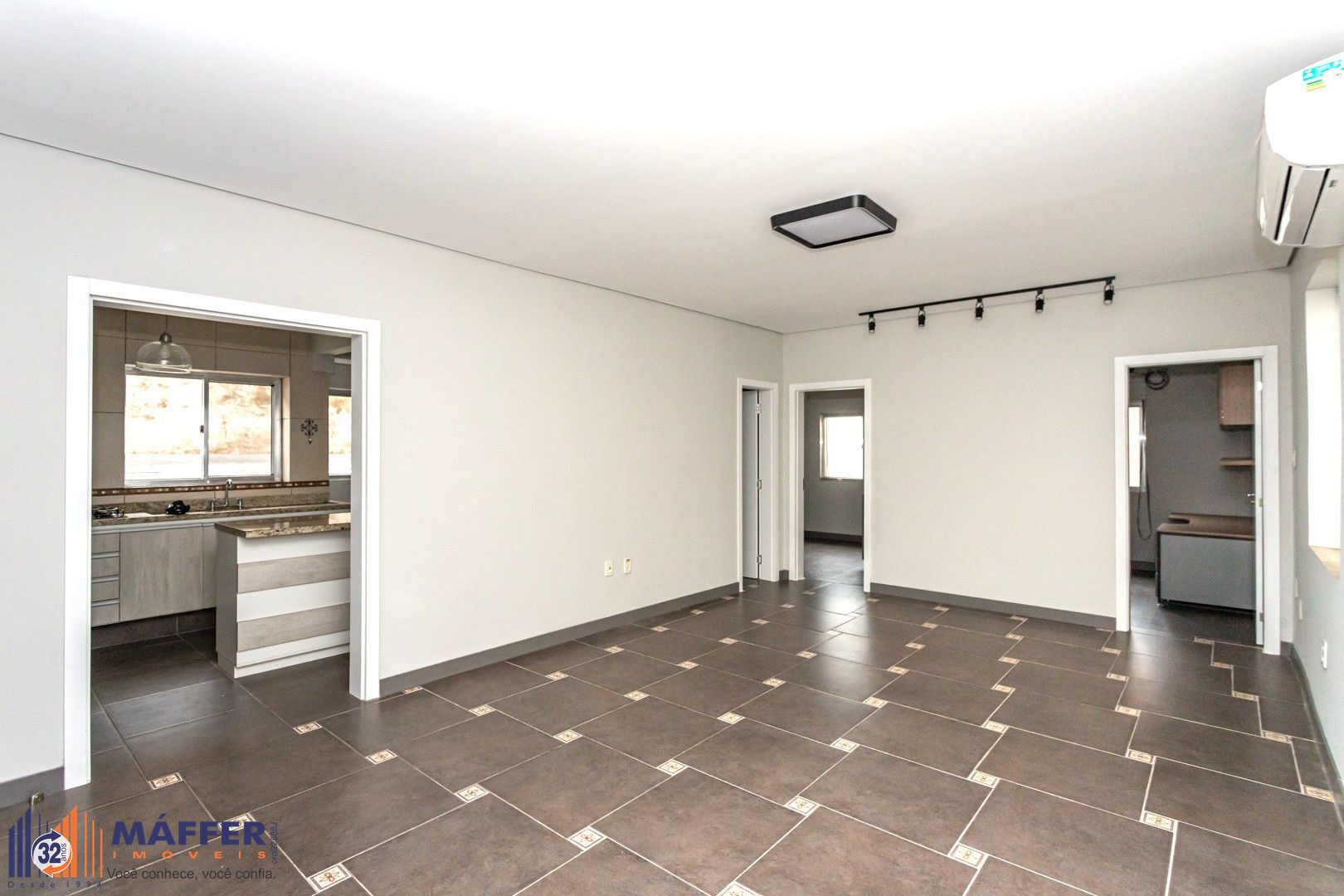 Apartamento no Bom Fim de 2 dormitórios - DESOCUPADO