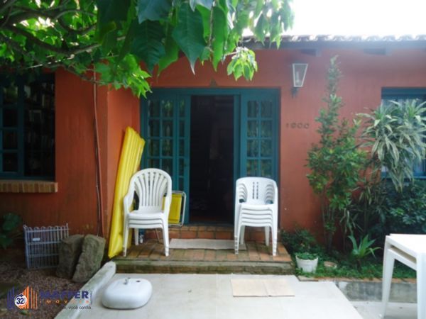 Casa, 3 quartos, 252 m² - Foto 28