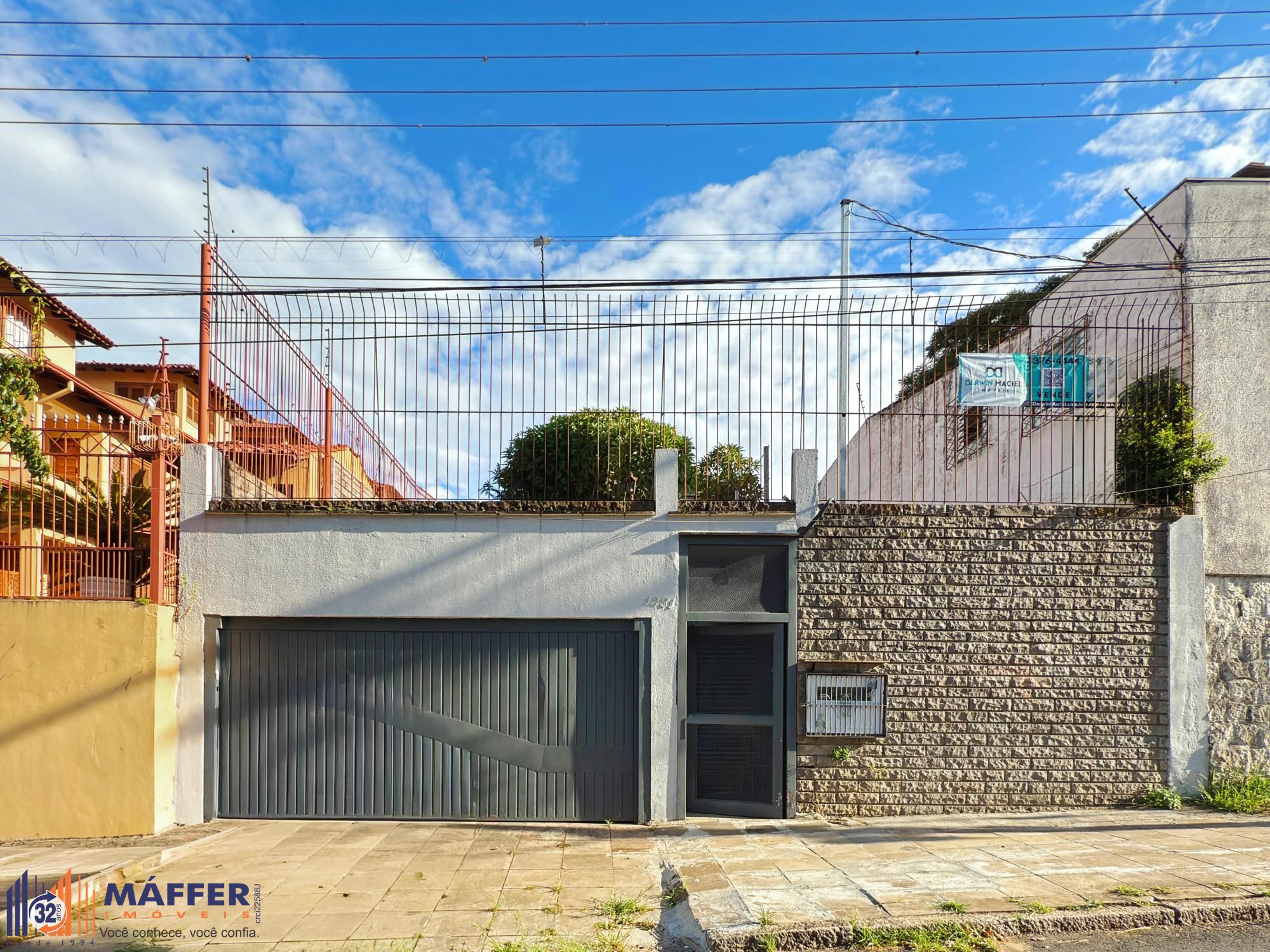 Casa 6 quartos à venda, 49m², Tristeza - Porto Alegre