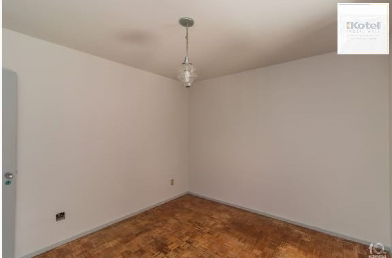 Belo e Amplo apartamento de 2 dormitórios na Cidade Baixa - Preço atrativo.