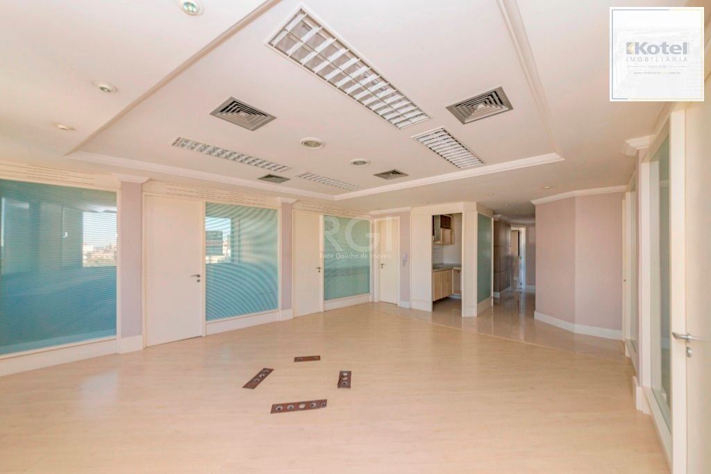 Conjunto Comercial de 129,57m2 nas Três Figueiras para comprar — foto 4