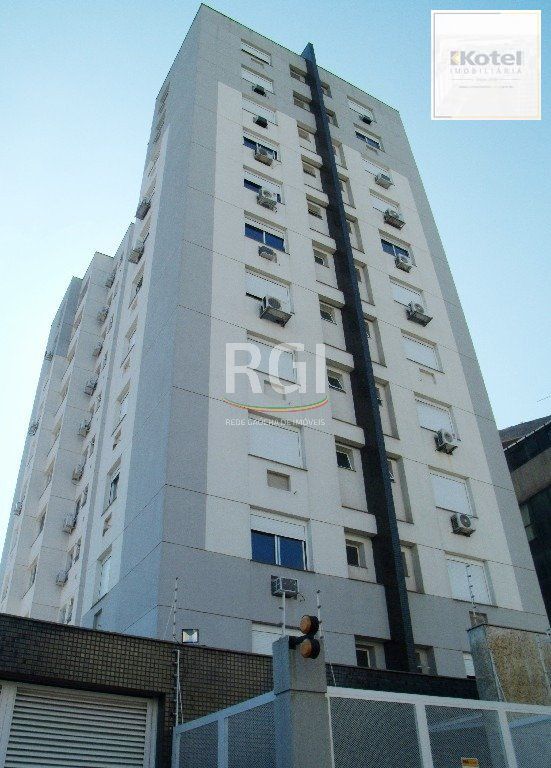 Apartamento 2 dormitórios com vaga no Menino Deus