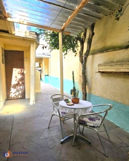 Casa sobrado no Passo D'areia de 3 dormitórios e vaga