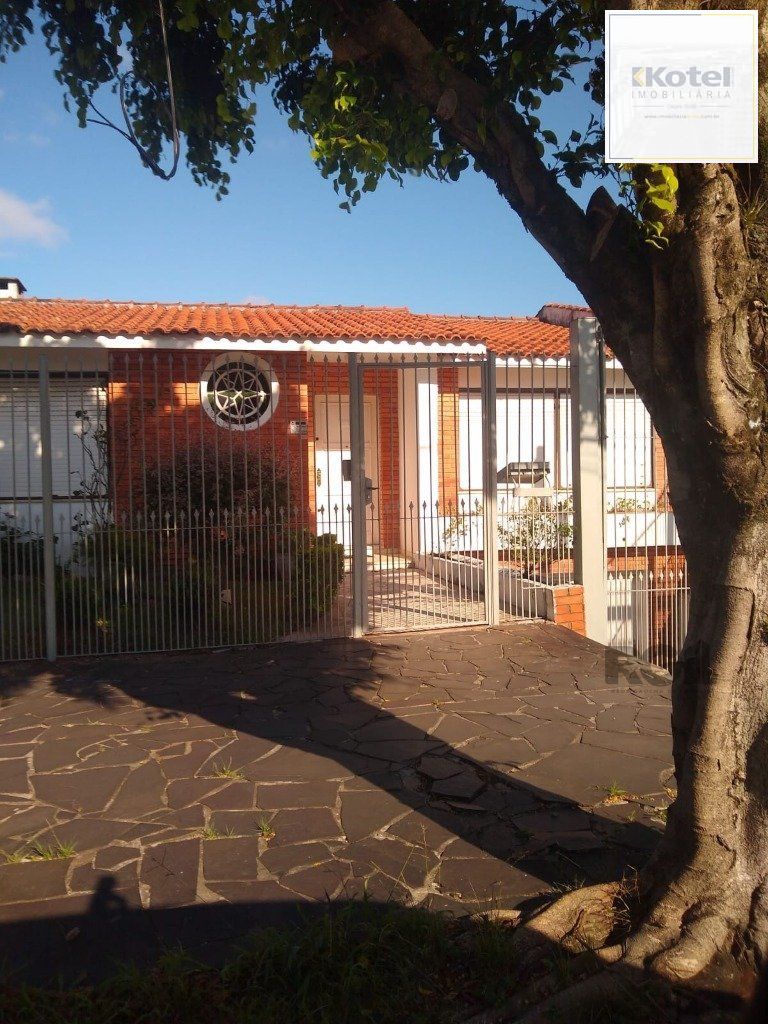 Casa 4 quartos à venda, 414m², Santo Antônio - Porto Alegre