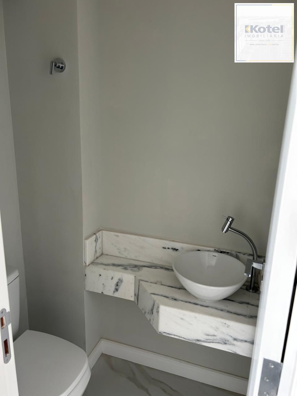 Apartamento 3 suites, 2 vagas, bairro Jardim Europa