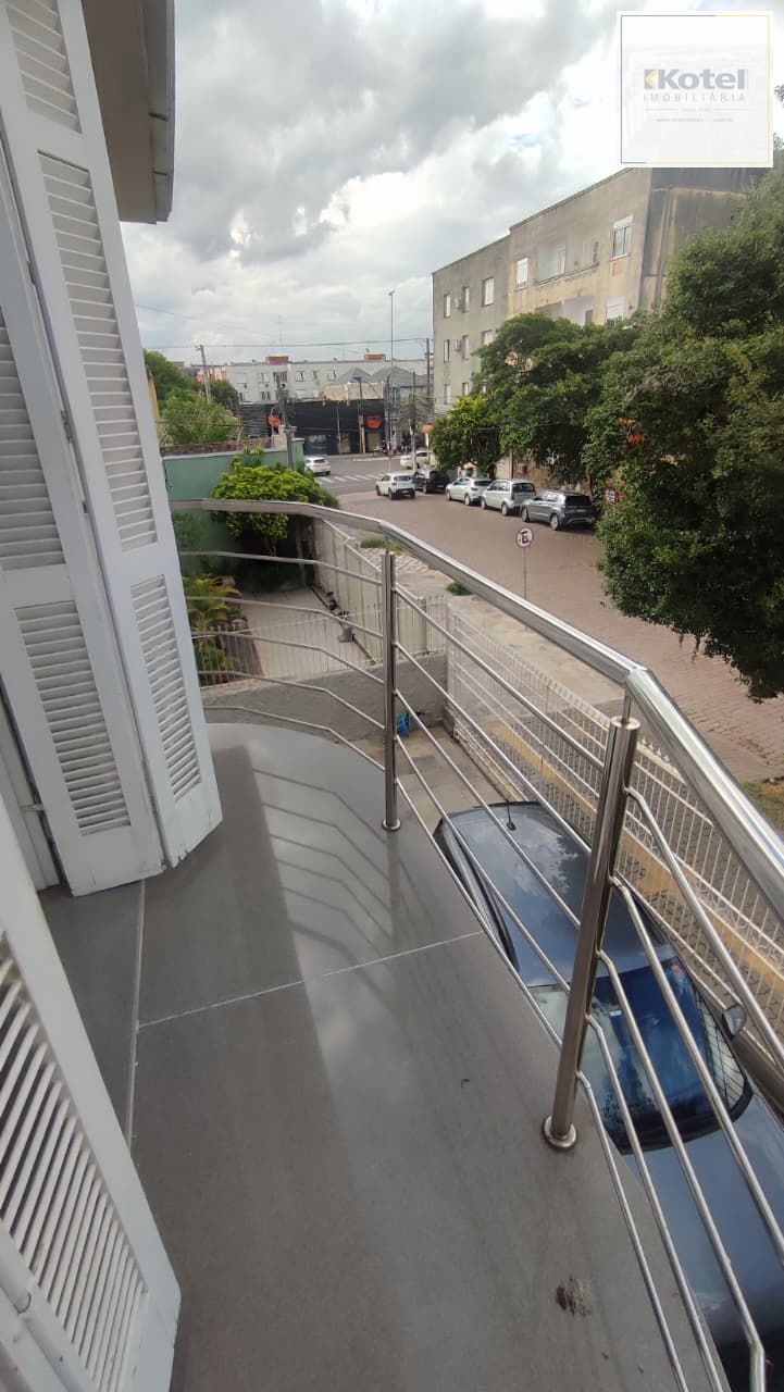 Apartamento/casa com 3 Dormitórios suíte e sacada, Av, Berlin, Bairro São João
