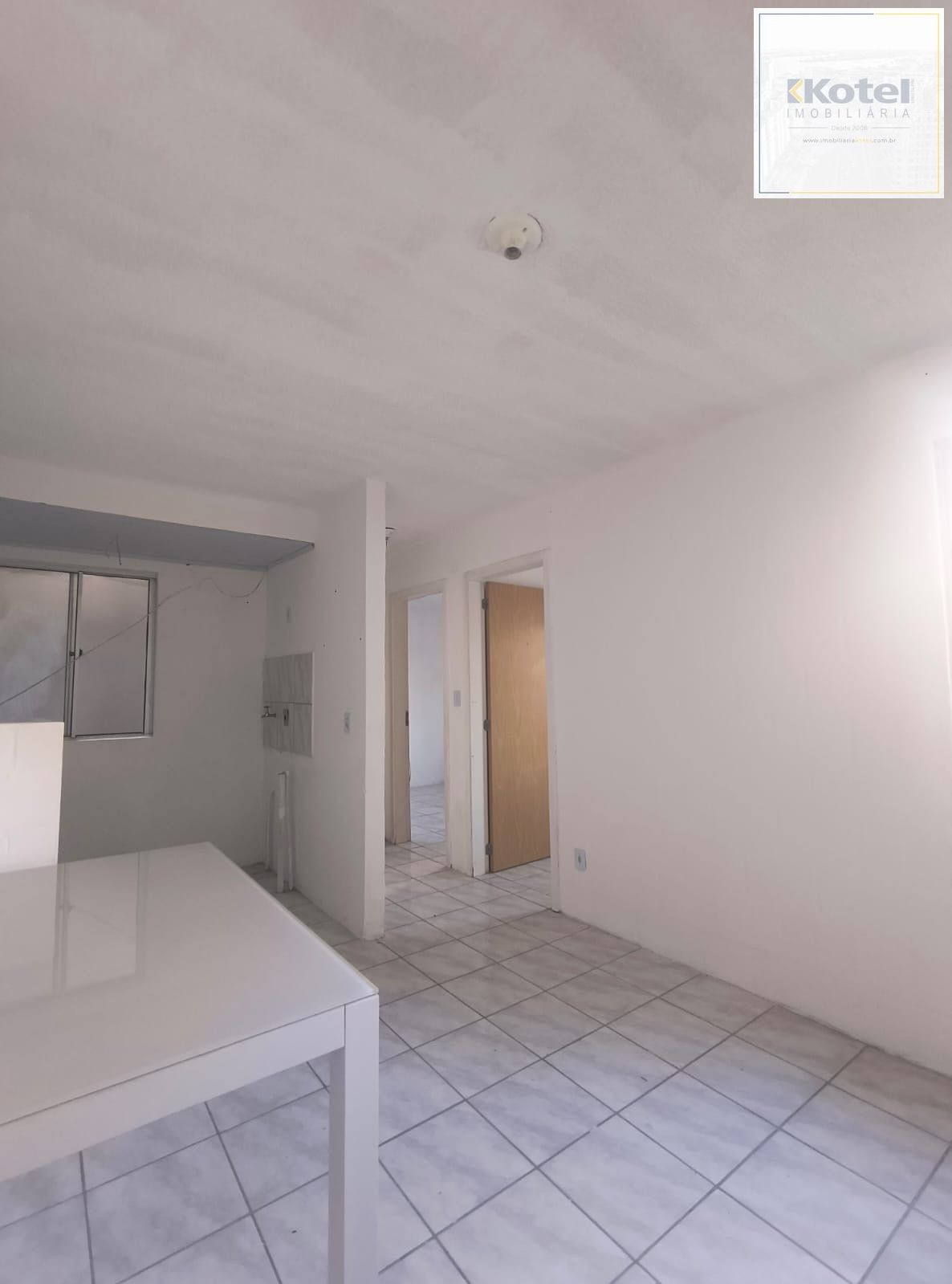 Excelente Apartamento no bairro Pinheiro dois dormitorios — foto 2