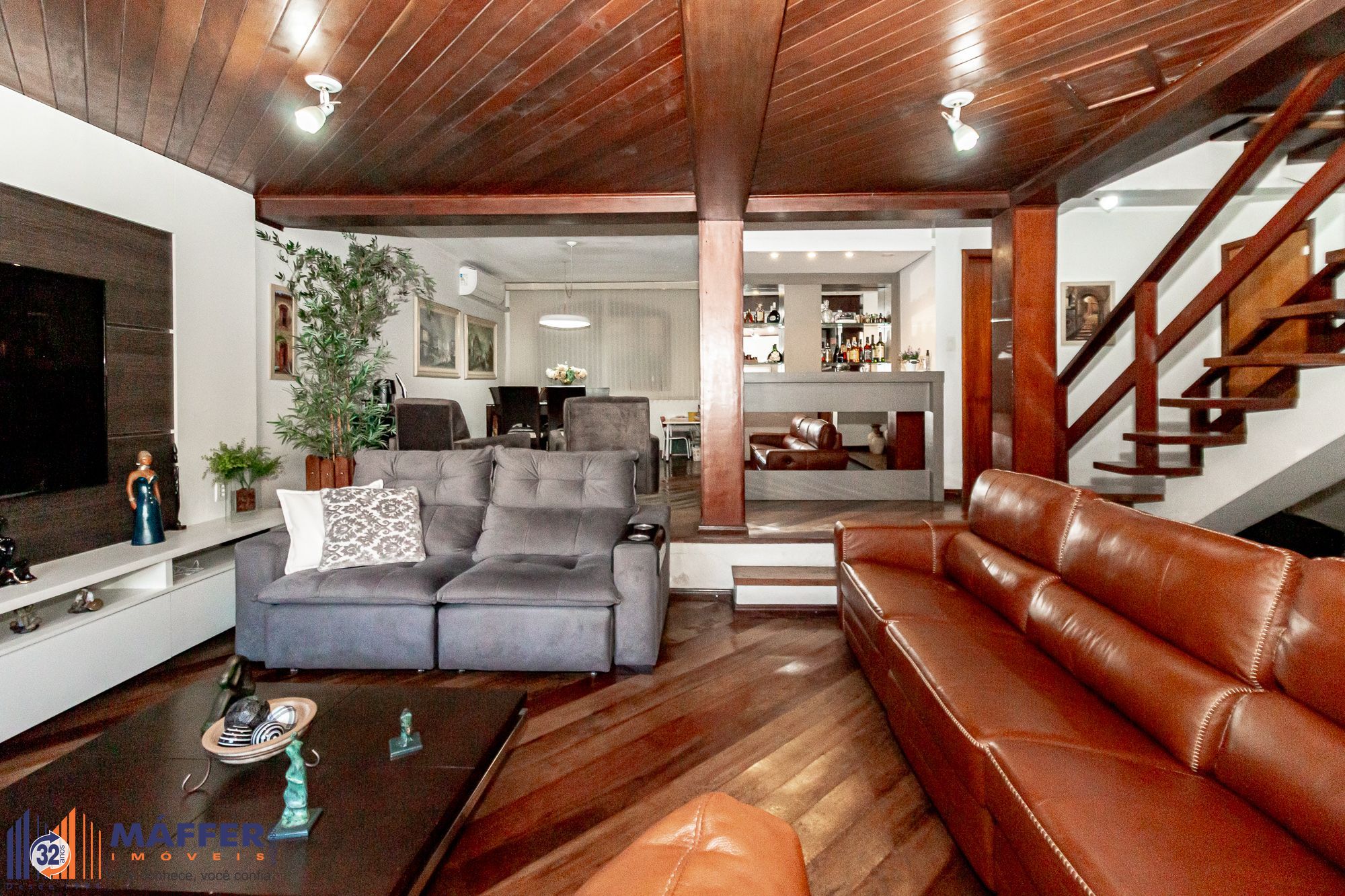 Casa, 4 quartos, 360 m² - Foto 2