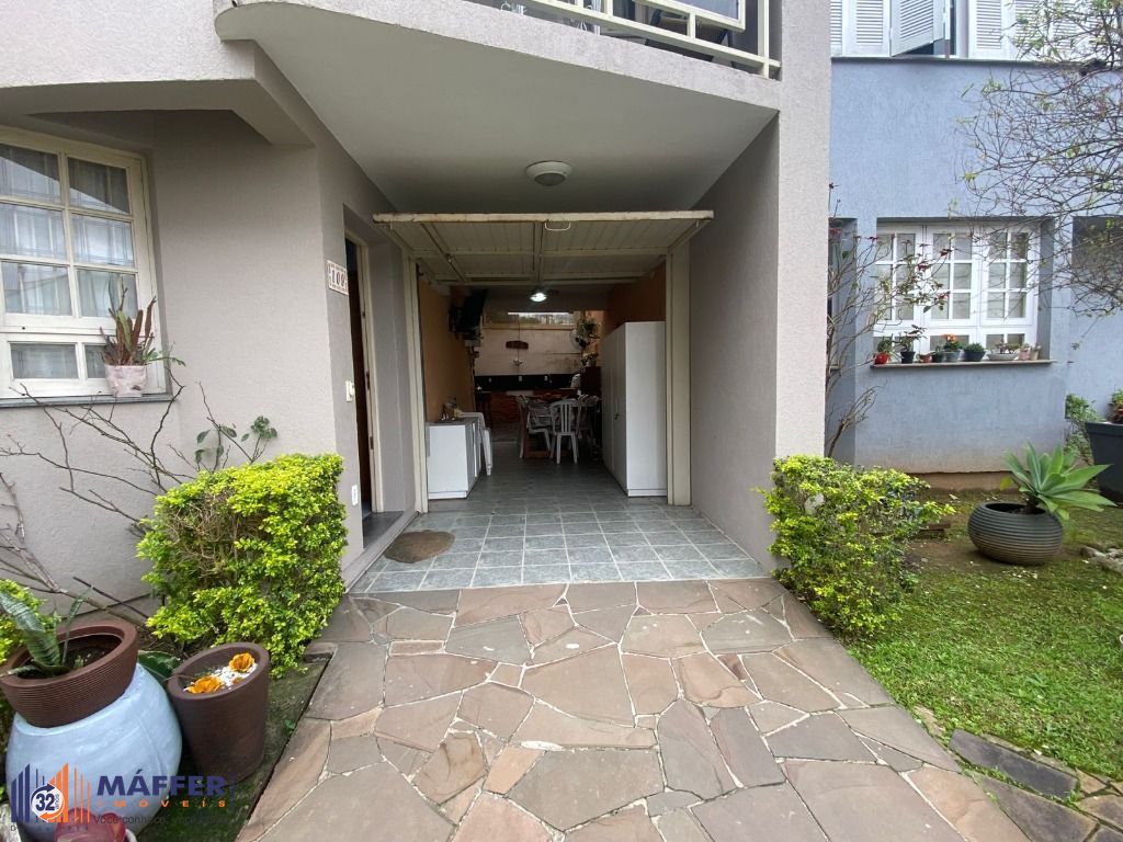 Sobrado, 3 quartos, 195 m² - Foto 1