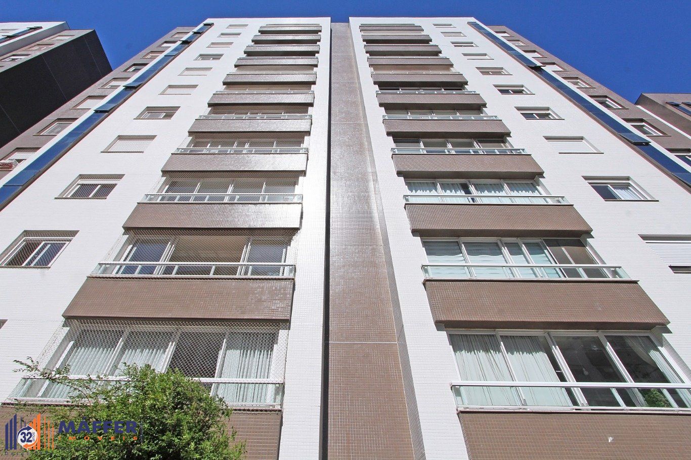 Apartamento, 3 suítes, à venda, 129 m², Menino Deus - Porto Alegre — foto 2