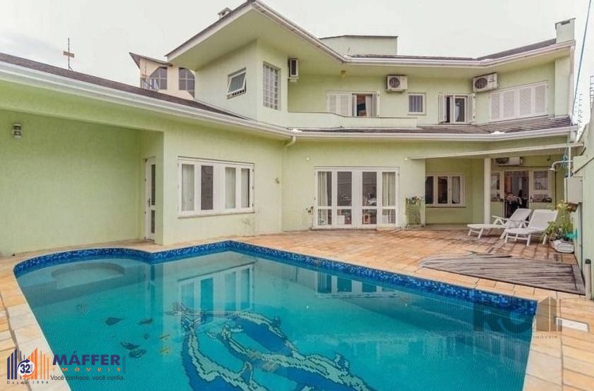Casa com 4 suítes no Bairro Jardim Itu