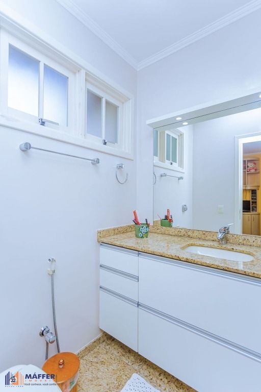 Casa, 3 quartos, 275 m² - Foto 12