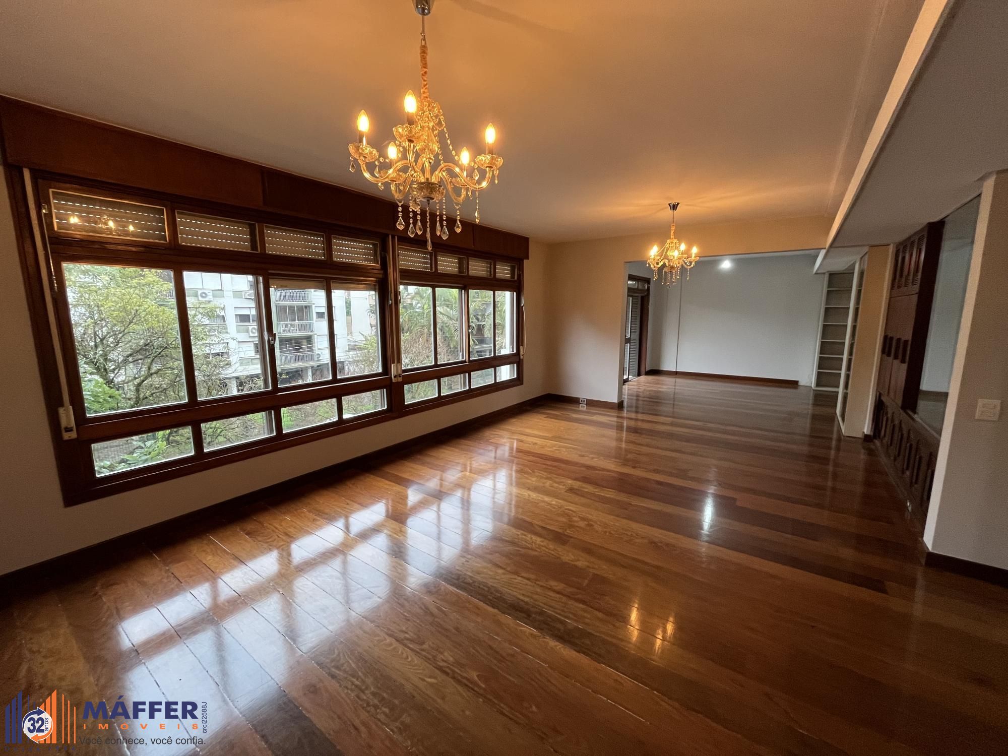 Apartamento, 3 quartos, à venda, 251 m², Farroupilha - Porto Alegre — foto 2