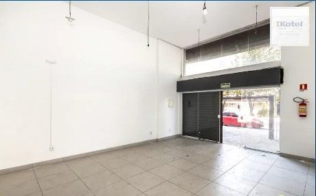 Loja com 68,02m² no bairro Santana
