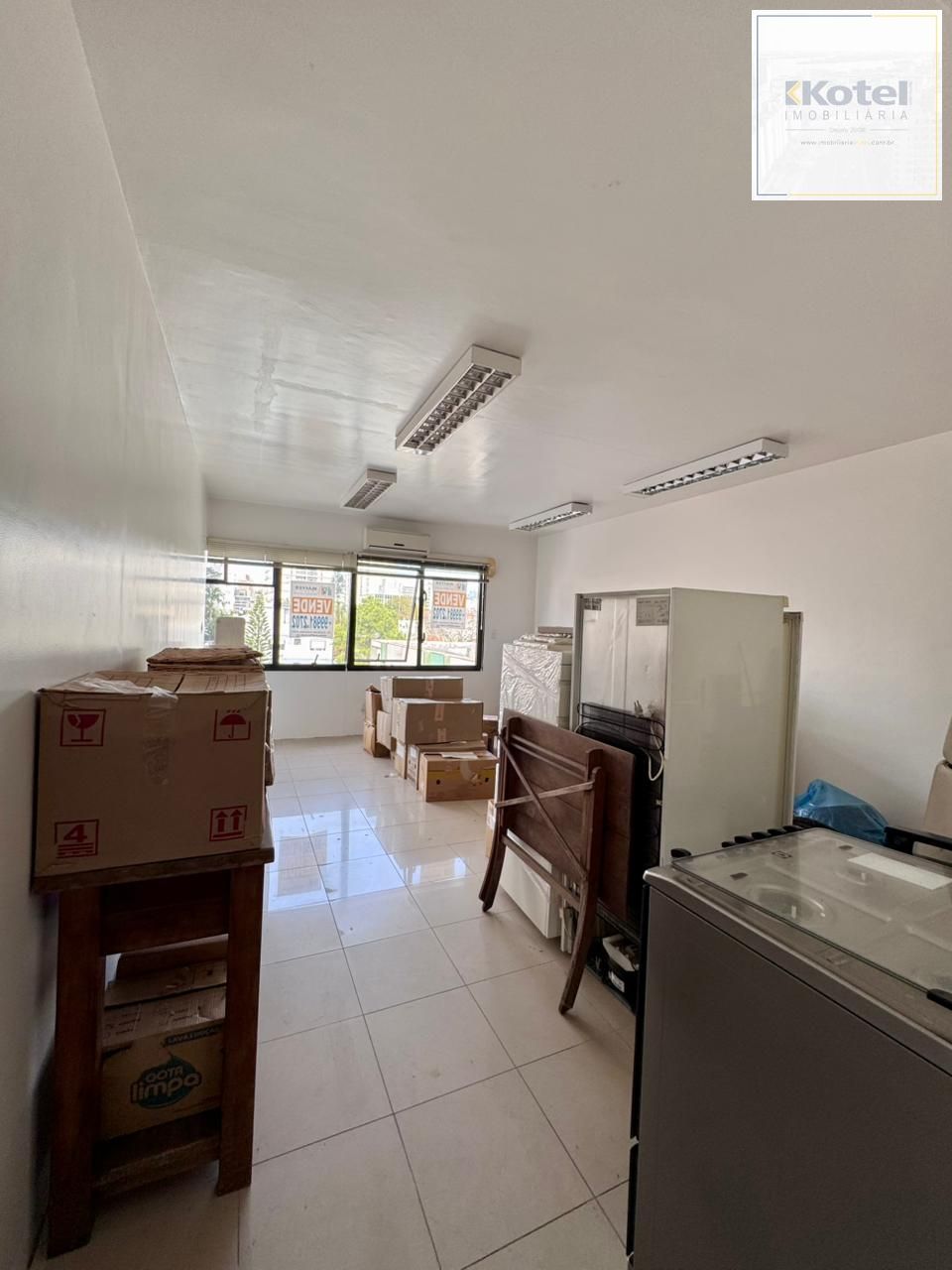 🚨 Oportunidade! Sala com garagem dupla na Cristóvão! — foto 4