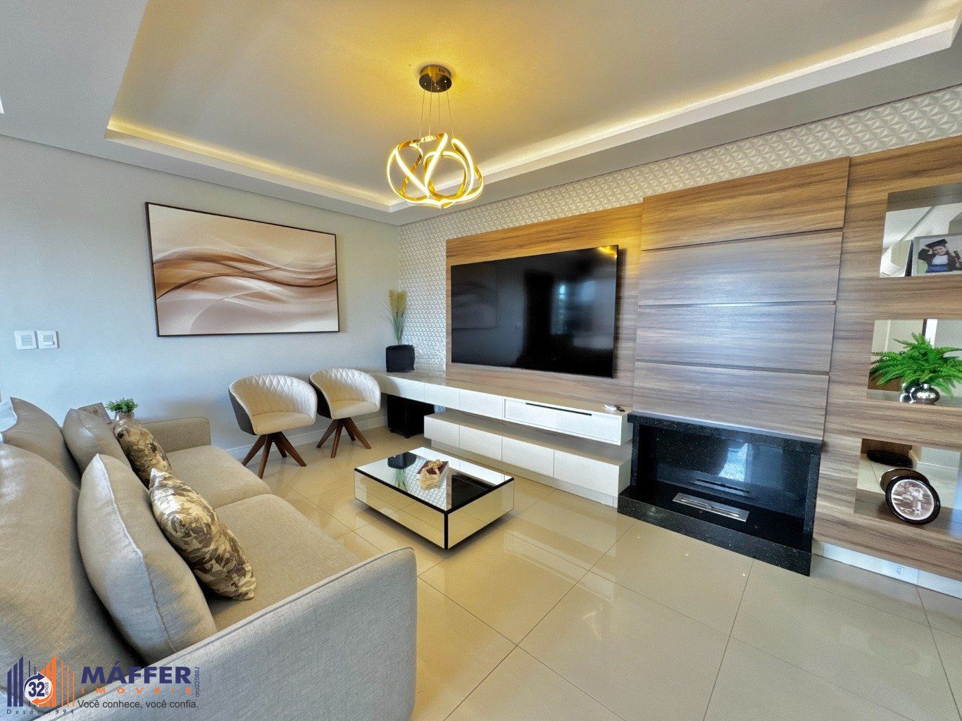 Apartamento de 3 dormitórios, elevador e 1 vaga de garagem em Canoas.