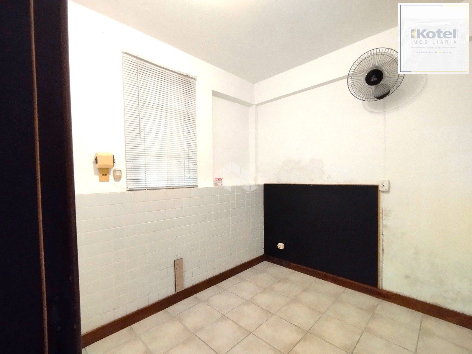 CONJUNTO COMERCIAL PODENDO FACILMENTE SER TRANSFORMADO EM APTO GARDEN — foto 4