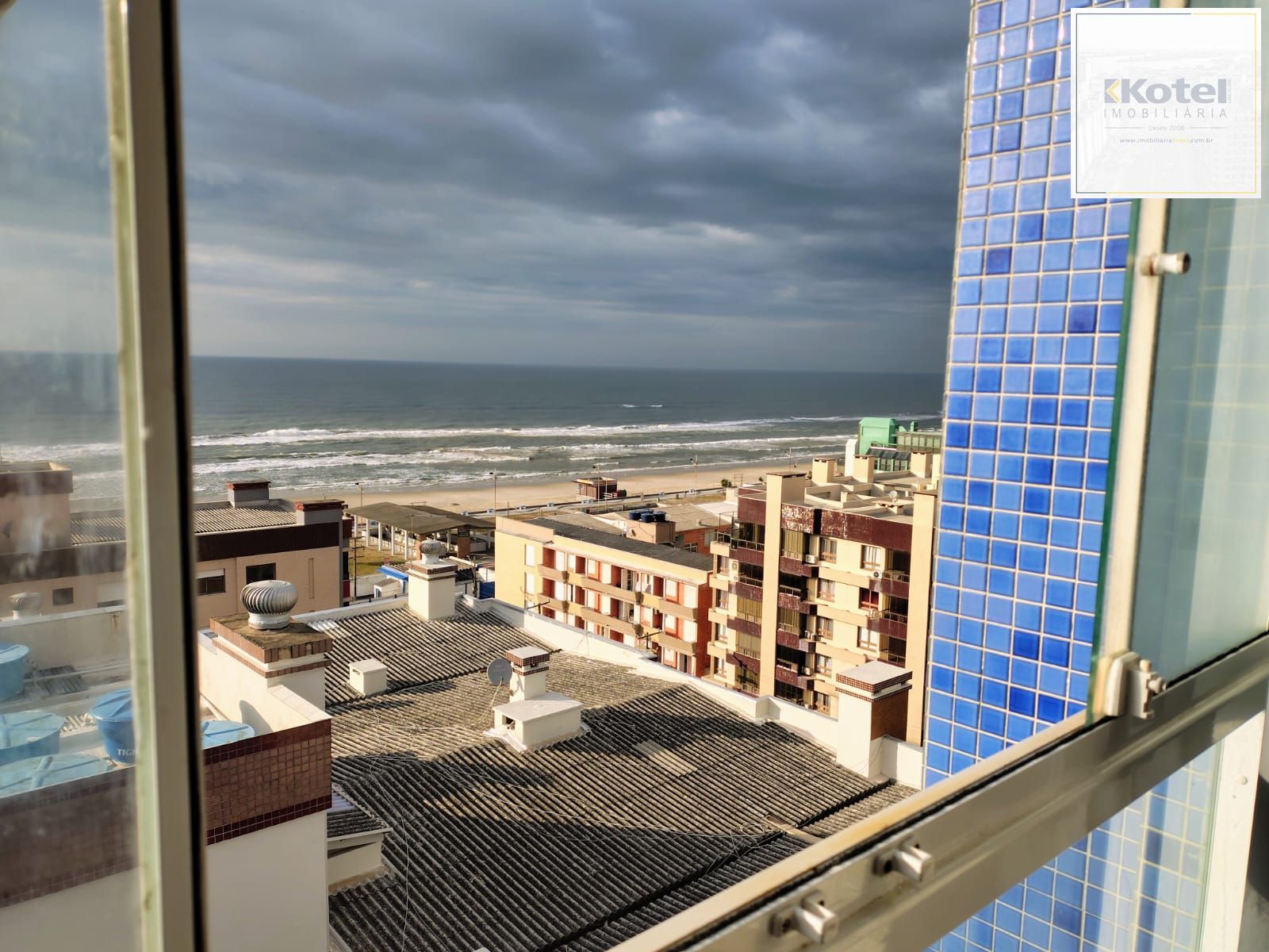APARTAMENTO PERTO DO MAR